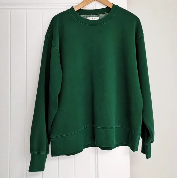 NWOT!!!! Aritzia Cozy Fleece Boyfriend - Picture 1 of 5